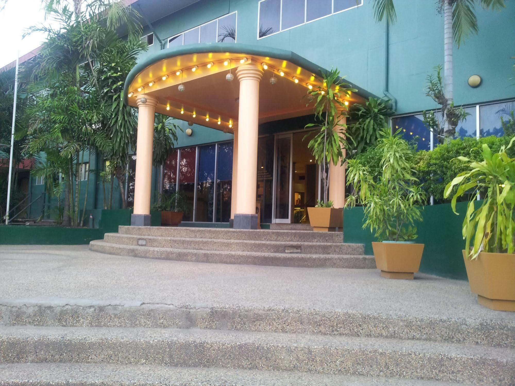 Hideaway Hotel Port Moresby Buitenkant foto